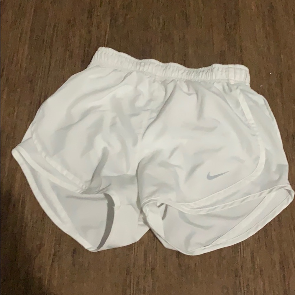 white nike shorts